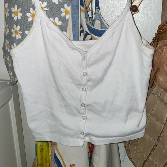 Top DONATED - Picture 1 of 3
